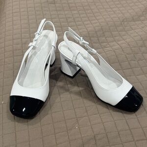 Women's Two-Tone Slingback Block Heel Pumps - White/Black Wishbone